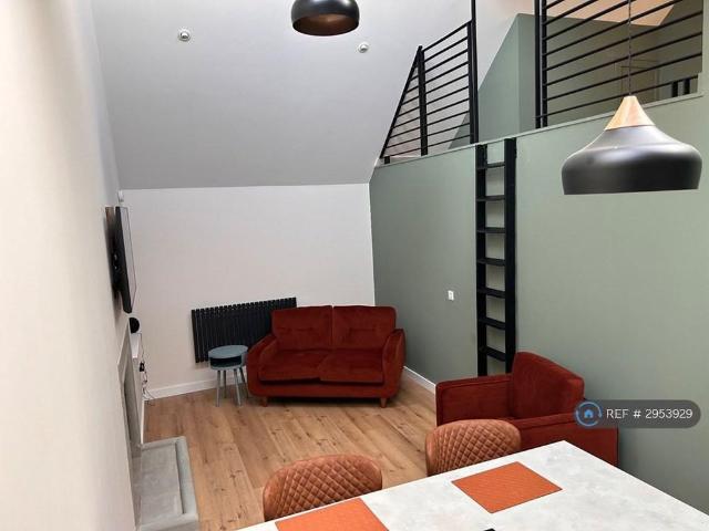Room for rent in Carnwath, Scotland