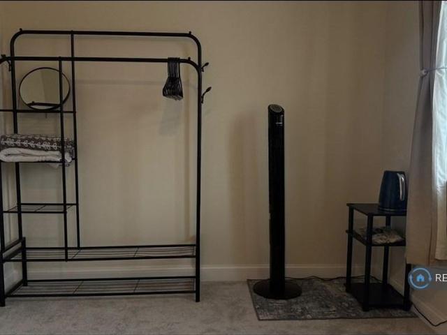 Room for rent in Bierton, Buckinghamshire