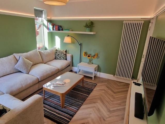 Room for rent in Beeston, Broxtowe