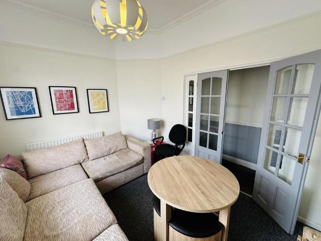Room for rent in Stoke, Stoke-on-Trent
