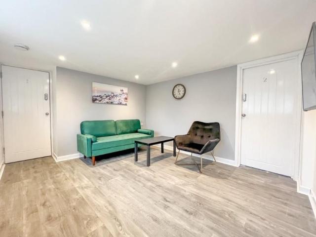 Room for rent in Stoke Lodge and The Common, Patchway
