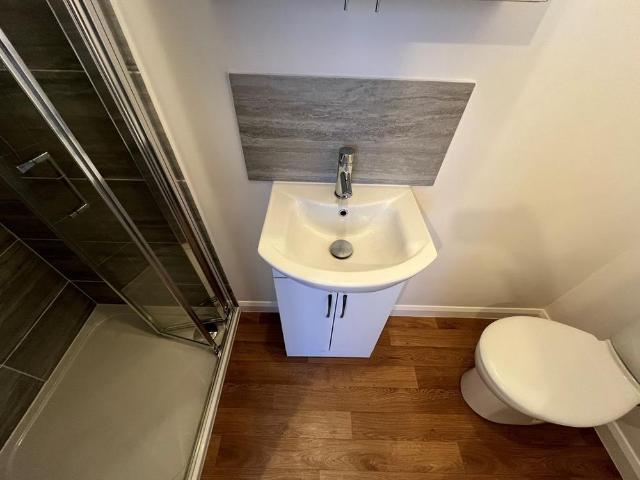 Room for rent in Potters Corner, East Midlands