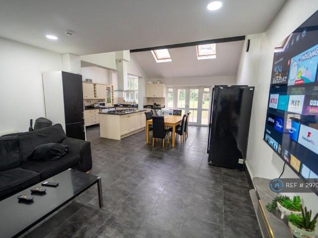 Room for rent in Ladywood, West Midlands