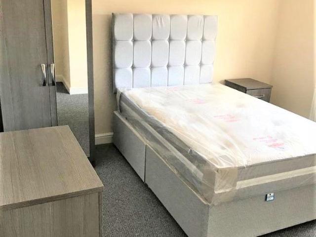 Room for rent in Falcon Lodge, Birmingham