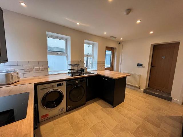 Room for rent in Potters Corner, East Midlands