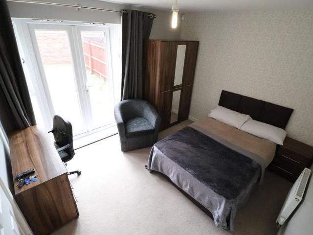 Room for rent in Harrowden, Shortstown