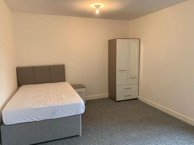 Room for rent in Brierley Hill, West Midlands