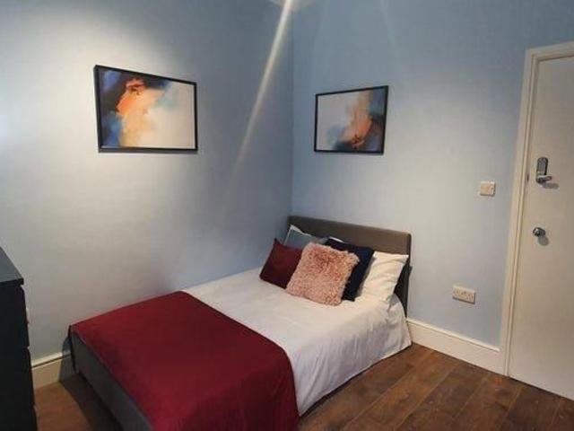 Room for rent in Chadderton, Oldham