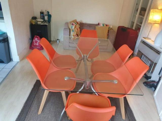 Room for rent in Gould's Green, Greater London
