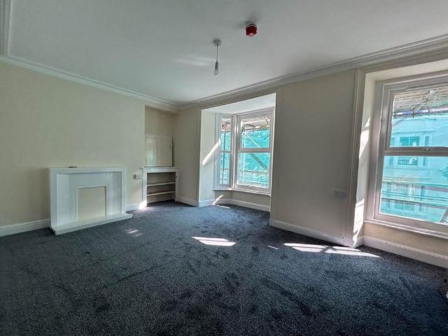 Room for rent in Waun Fawr, Wales