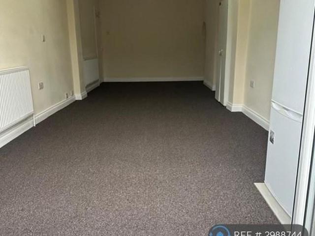 Room for rent in London Borough of Hounslow, Greater London