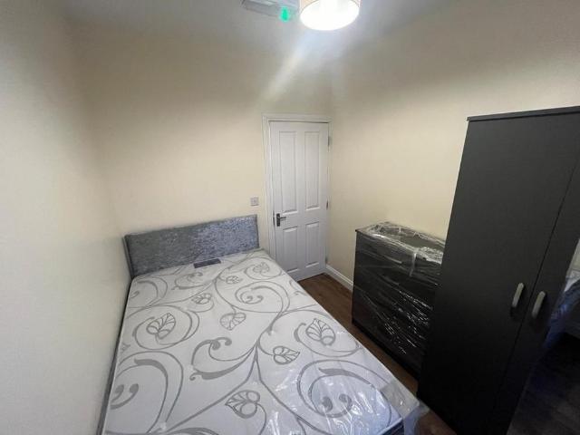 Room for rent in Spring Park, Luton
