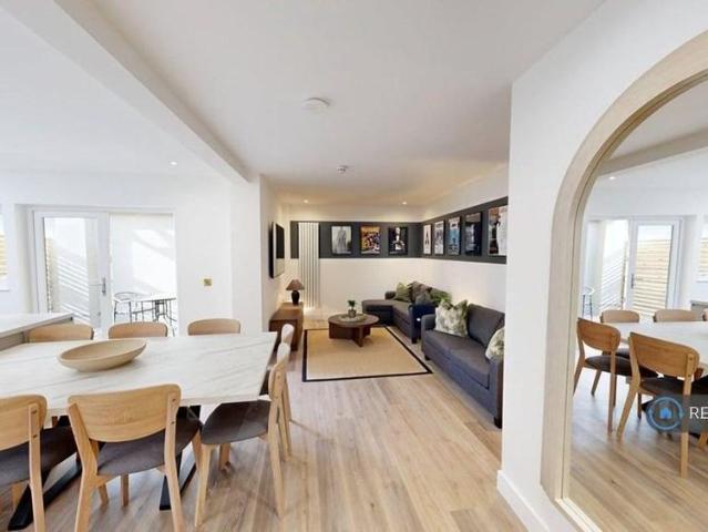 Room for rent in Priddy's Hard, Middlecroft