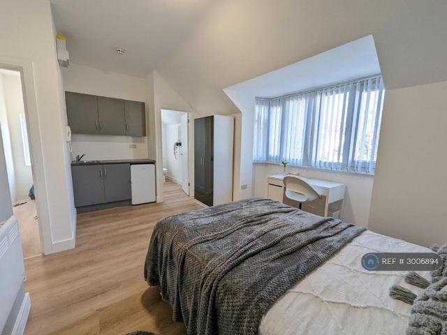 Room for rent in London Borough of Harrow, Greater London