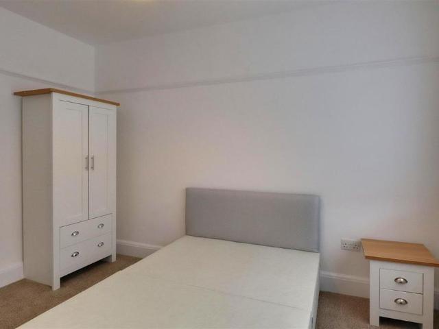 Room for rent in Fishersgate, West Sussex