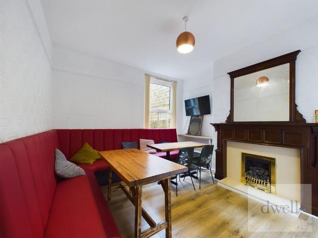 Room for rent in High Harrogate, Harrogate