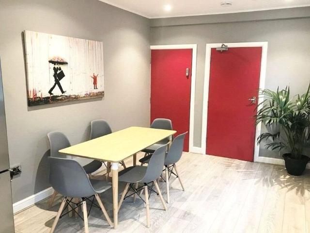 Room for rent in New Normanton, East Midlands