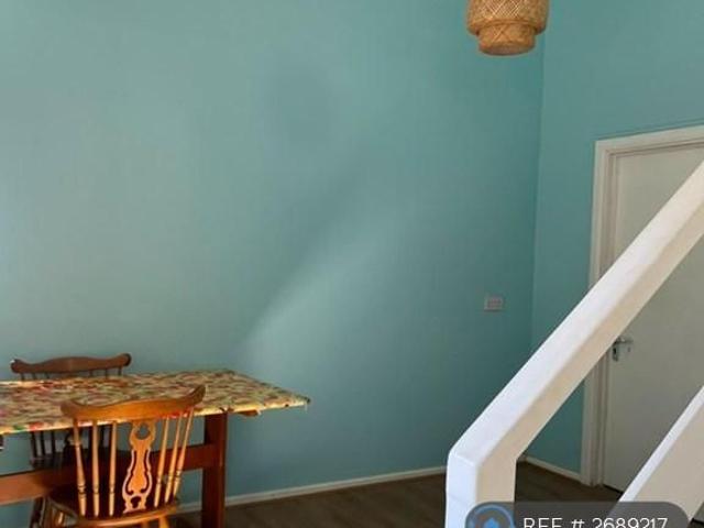 Room for rent in Tinkers Bridge, Milton Keynes