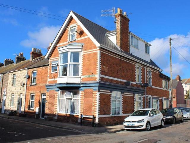 Room for rent in Melcombe Regis, Weymouth