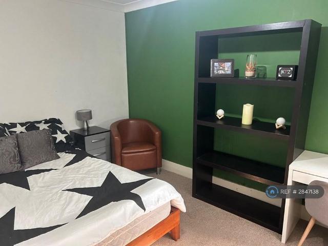 Room for rent in Quarrendon, Aylesbury