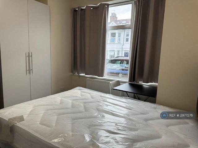 Room for rent in Wealdstone, Greater London