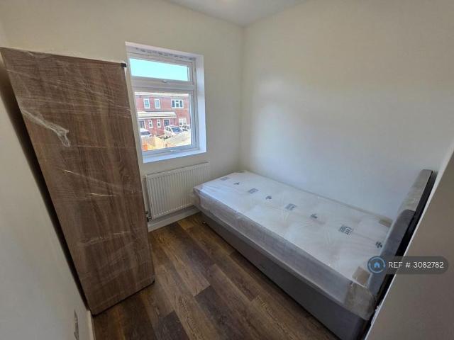 Room for rent in Biscot, Luton