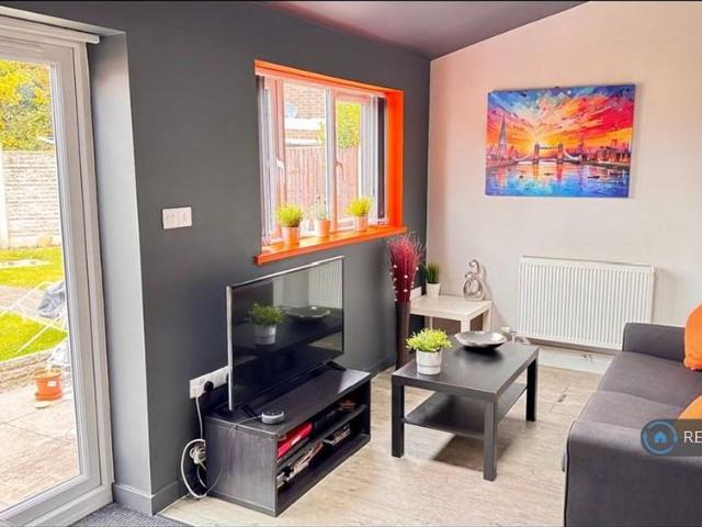Room for rent in Heath Farm, Frankwell