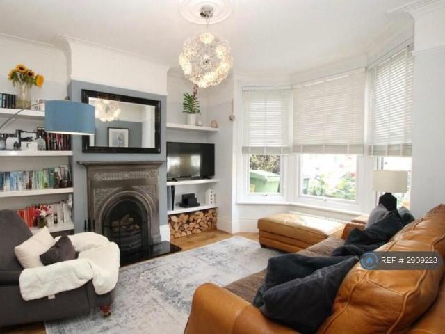 Room for rent in Glyndon, Plumstead