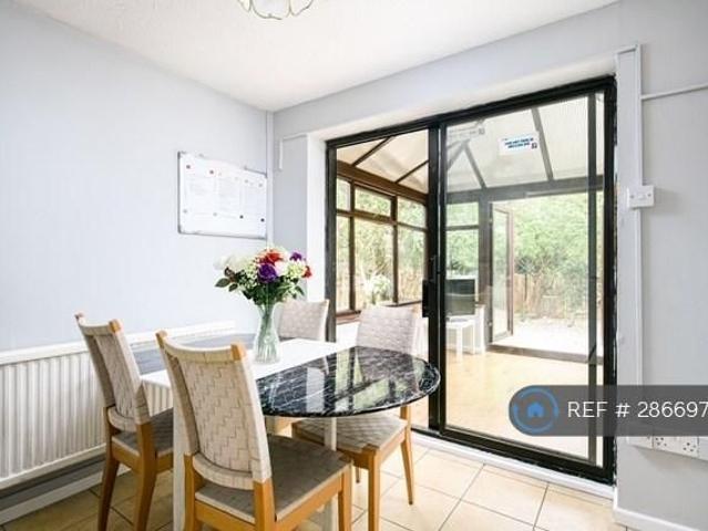 Room for rent in Windmill Hill, Feckenham