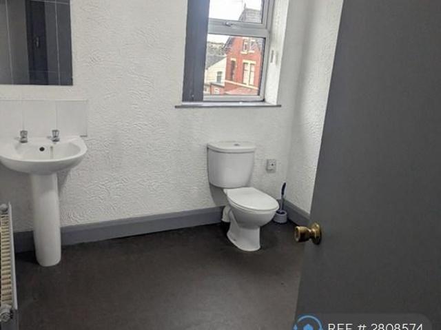 Room for rent in Revoe, Blackpool
