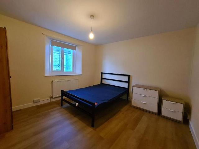 Room for rent in Upton, Babbacombe
