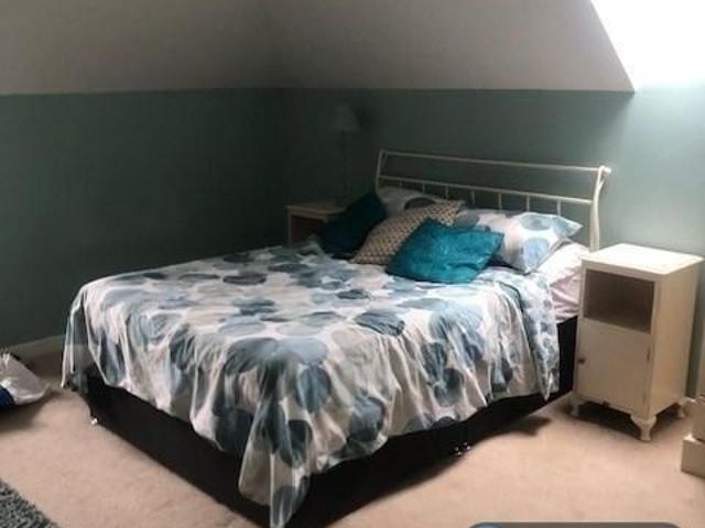 Room for rent in Ash Green, Guildford