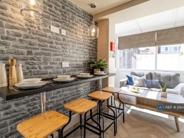 Room for rent in Deepdale, Higher Bartle