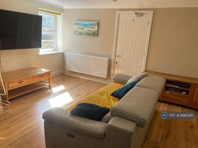 Room for rent in Horton Heath, Helford