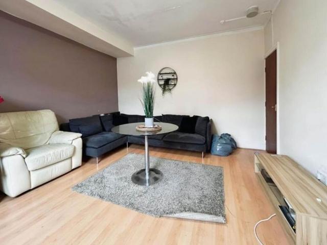 Room for rent in Burley, West Yorkshire