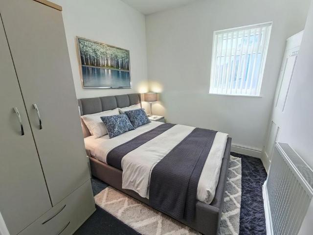Room for rent in South Tranmere, Birkenhead