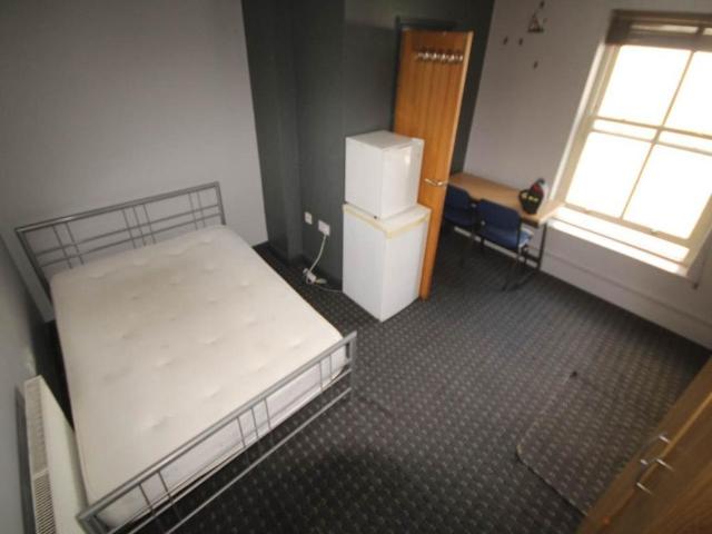 Room for rent in West Yorkshire