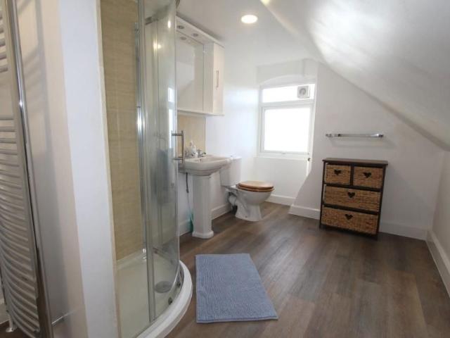 Room for rent in Baswich, Staffordshire