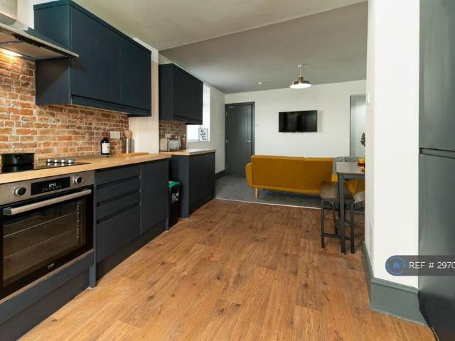 Room for rent in Newtown, Salford