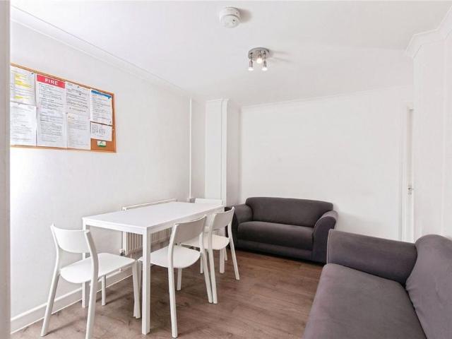 Room for rent in Somerset