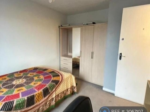 Room for rent in Phippsville, Northampton