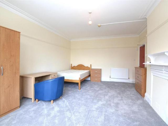 Room for rent in Katesgrove, Reading