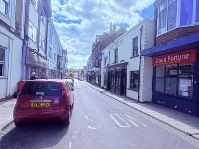 Room for rent in East Cliff, Acol
