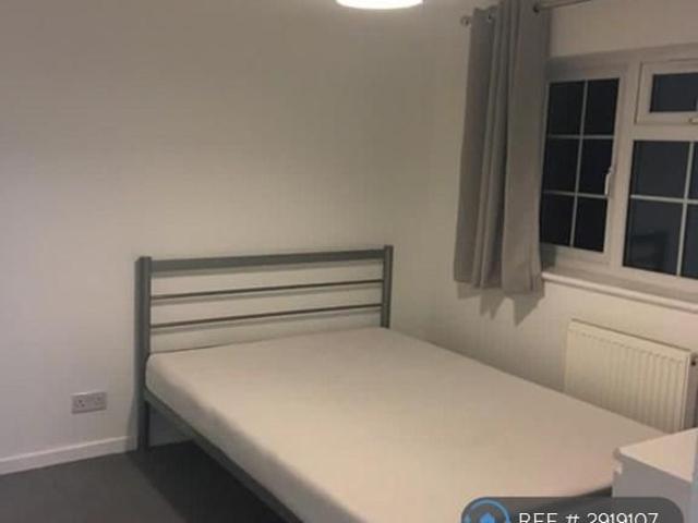 Room for rent in Broadwater, Shephall