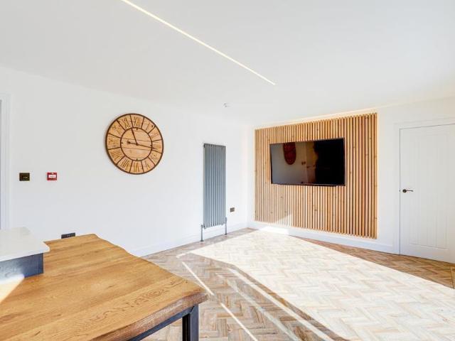 Room for rent in Gedling, East Midlands