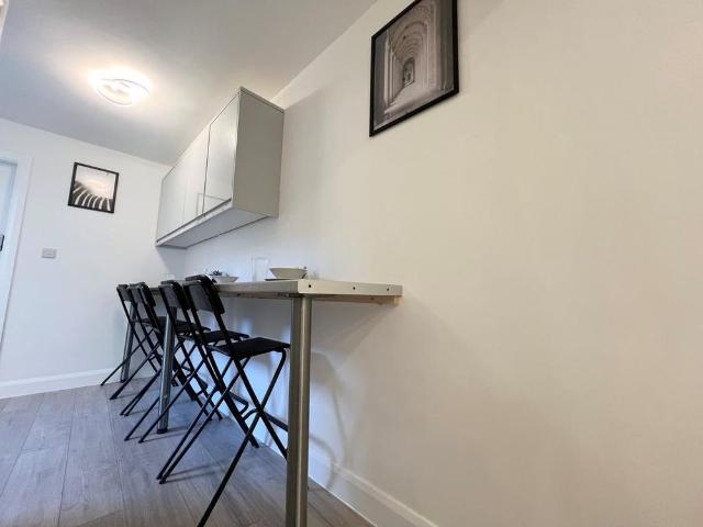 Room for rent in Smallwood, Redditch
