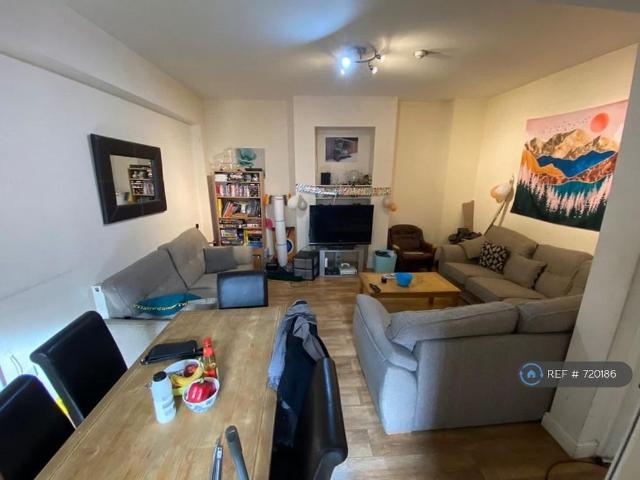 Room for rent in Balsall Heath, Isle Of Man