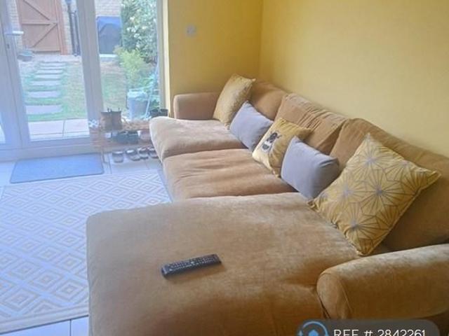 Room for rent in Chesterton, Evershot
