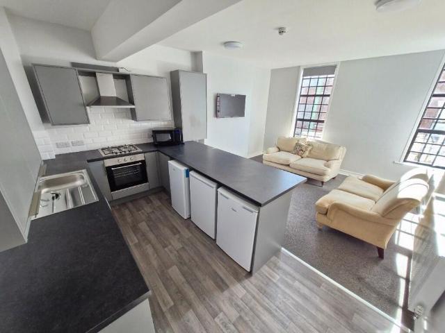 Room for rent in The Meadows, Haddon
