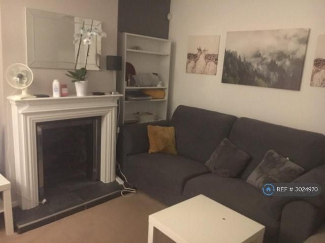 Room for rent in London Borough of Hounslow, Greater London